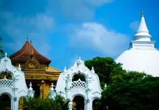 ÜBERSEE-TOUREN Vihara Kelaniya indonesiatravels_kelaniya