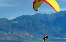 AKTIVITÄT Paragliding paragliding_indonesiatravels